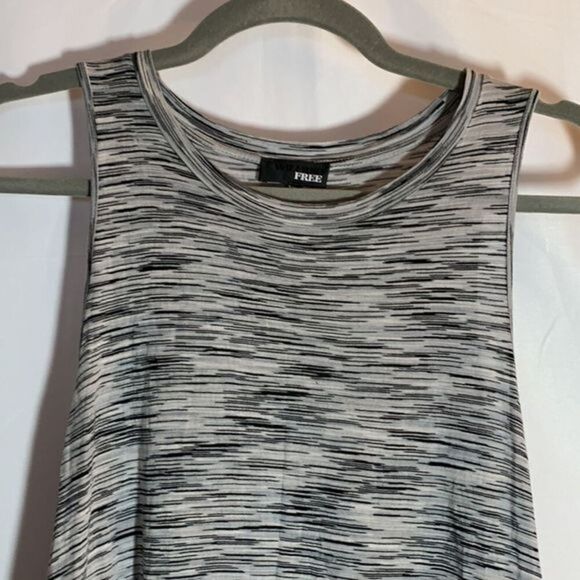 Wilfred Free Black & Grey Striped Long Tank Top - Picture 2 of 6